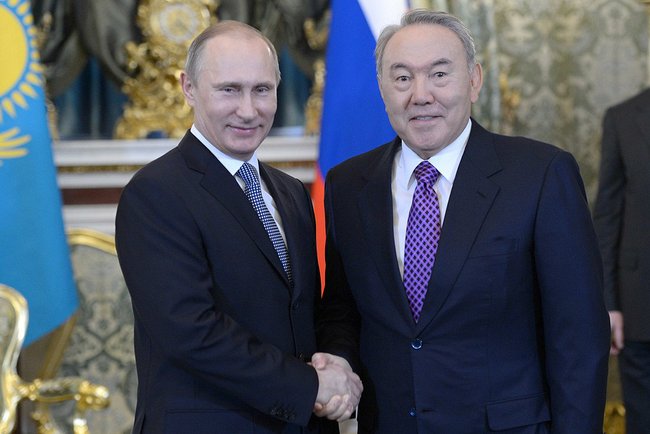 Władimir Putin i Nursułtan Nazarbajew. Fot. Kremlin.ru - CC